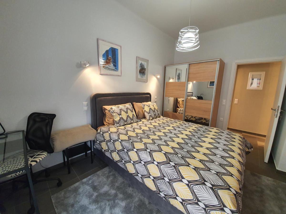 Ferienwohnung Lukas-2 B/R Luxurious Flat With Veranda Athen Exterior foto
