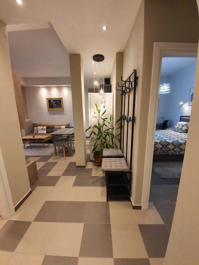 Ferienwohnung Lukas-2 B/R Luxurious Flat With Veranda Athen Exterior foto