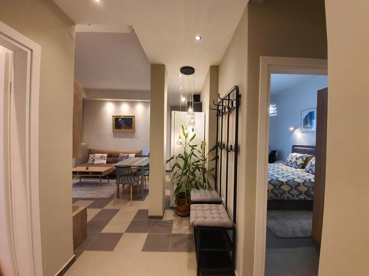 Ferienwohnung Lukas-2 B/R Luxurious Flat With Veranda Athen Exterior foto