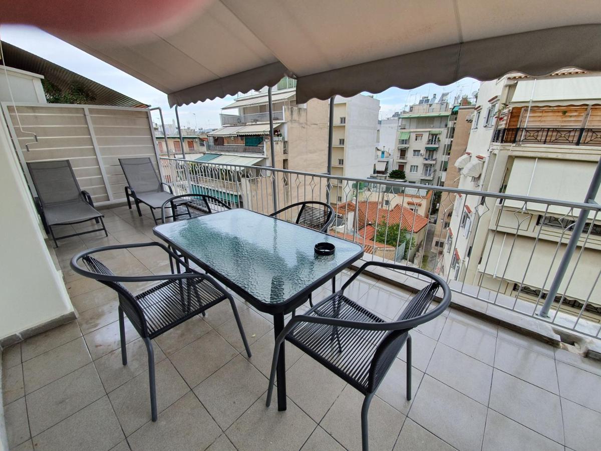 Ferienwohnung Lukas-2 B/R Luxurious Flat With Veranda Athen Exterior foto